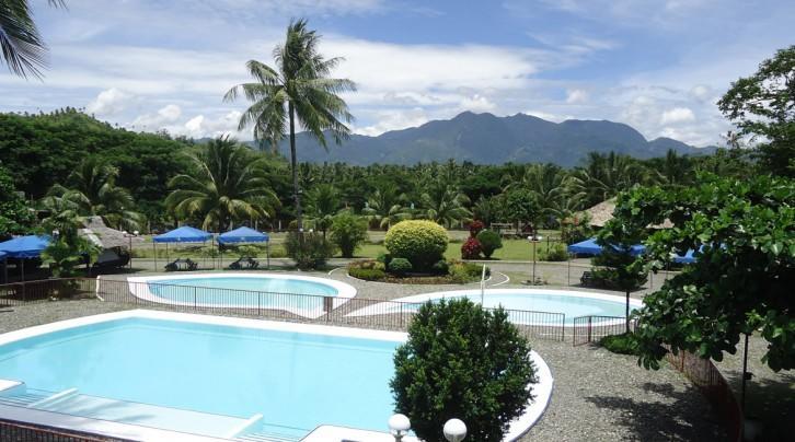 Отель Gazebo Pools And Restaurant Cabadbaran Экстерьер фото