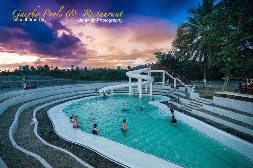 Отель Gazebo Pools And Restaurant Cabadbaran Экстерьер фото